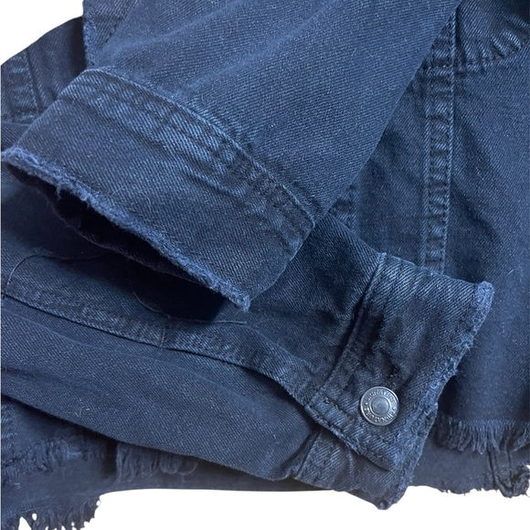 Nasty Gal Signature 8 black sequin tiger and stars denim jacket - Picture 4 of 5